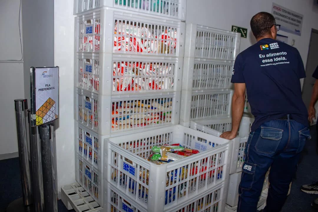Feira de Condomínios e Encontro de Síndicos arrecada 1,67 tonelada de alimentos para o Sesc Mesa Brasil